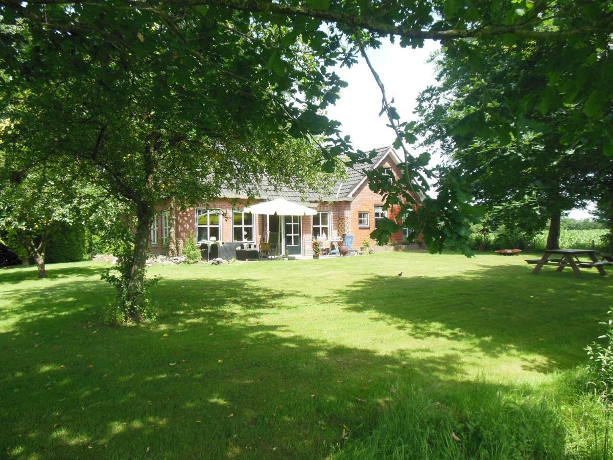 B&B Landgoed Sonneborghe Kollumerzwaag ภายนอก รูปภาพ