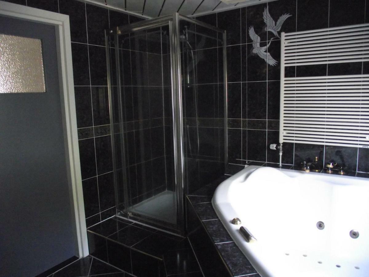B&B Landgoed Sonneborghe Kollumerzwaag ภายนอก รูปภาพ